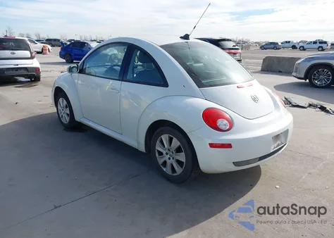 2009 Volkswagen New Beetle 2.5L from USA, damaged, VIN 3VWPW31C39M508140